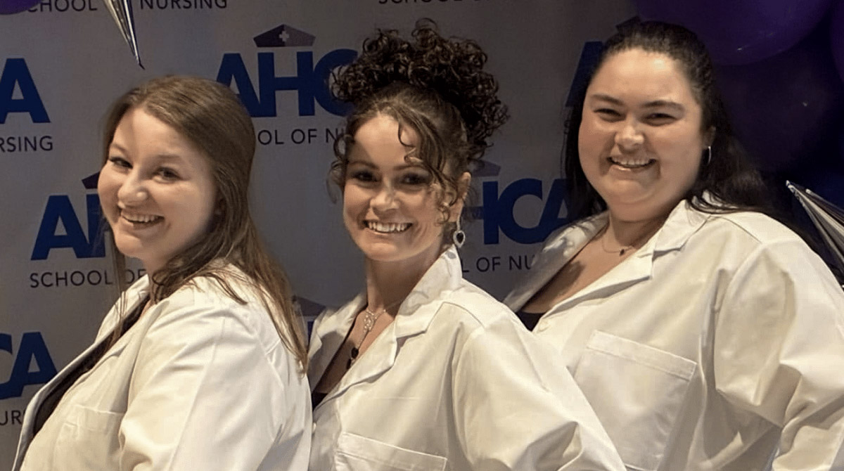 nursing-graduates-green-house-cottages-walnut-ridge-ar